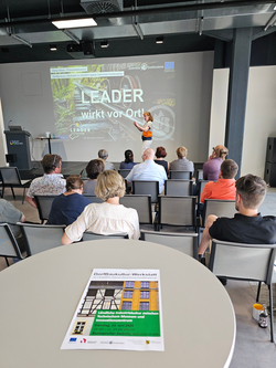Vorstellung LEADER-Fördermöglichkeiten durch Regionalmanagerin Elena Weber